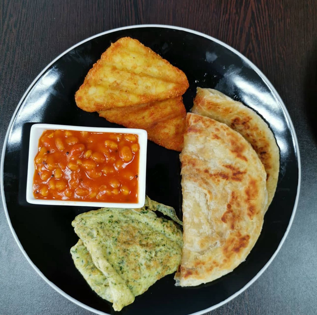 Delicious food variety at Desi Brunch Bolton